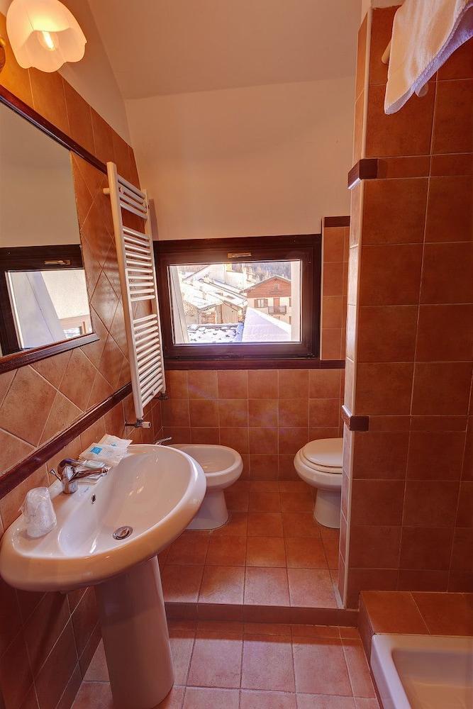 Hotel Miravalle Sauze D'Oulx Ngoại thất bức ảnh