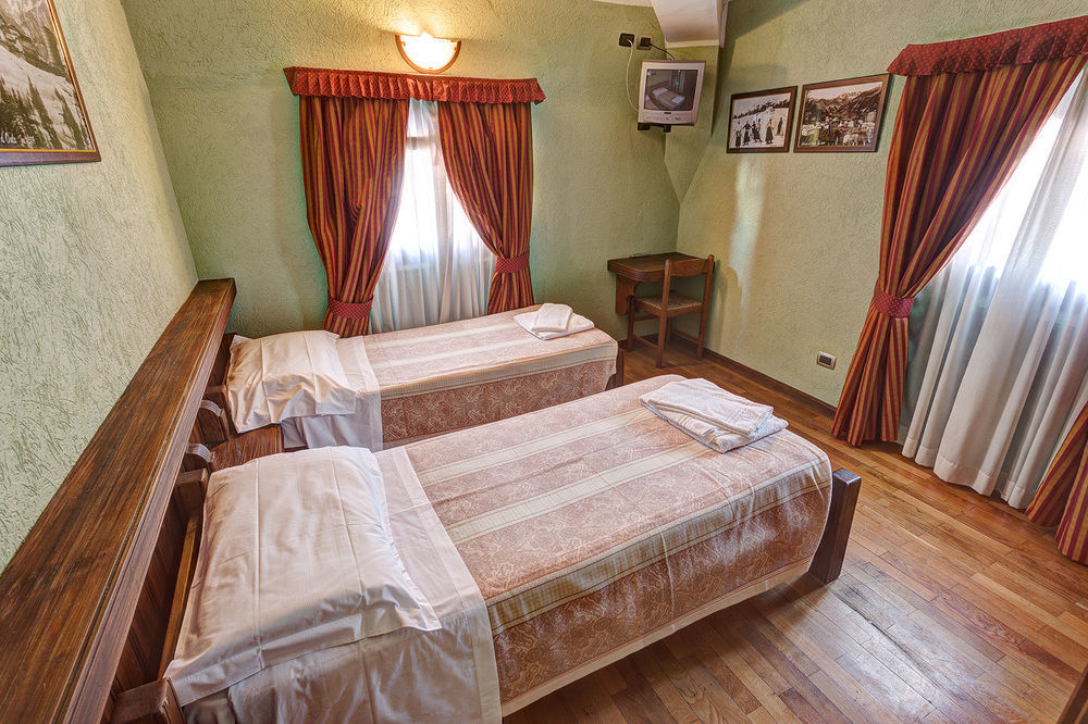 Hotel Miravalle Sauze D'Oulx Ngoại thất bức ảnh